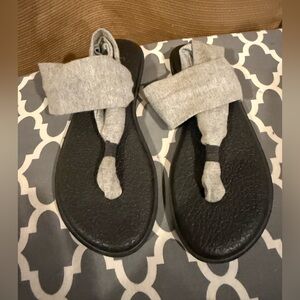 Slide on Sanuks Size 7